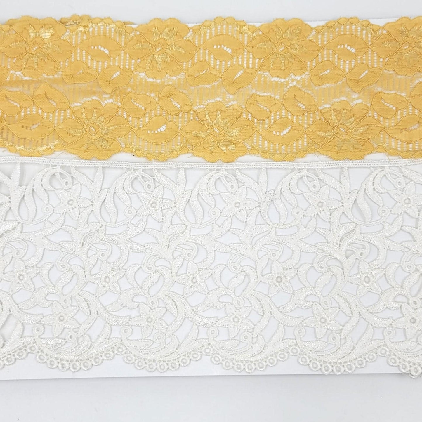 Yellow and White Lace Trim